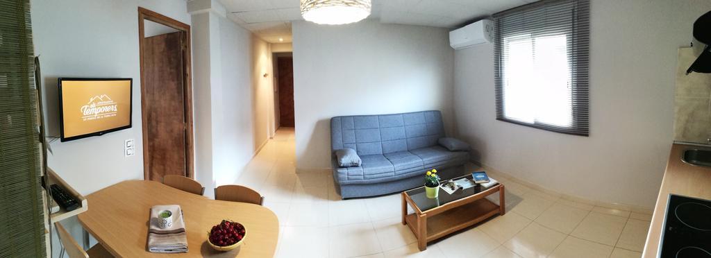 Apartaments Els Temporers Corbera Ngoại thất bức ảnh